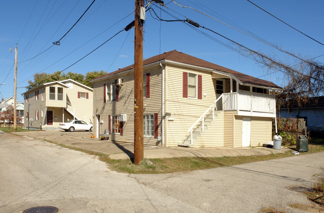 701-707 22nd St in Huntington, WV - Building Photo