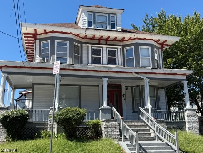 property at 37 Oakland Terrace