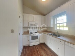 120 Clear Water Dr in Smithfield, NC - Building Photo - Building Photo