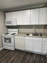 North Washington Apartment Homes in Sarasota, FL - Building Photo - Building Photo