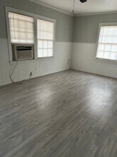 901 Columbia St in Plainview, TX - Building Photo - Building Photo