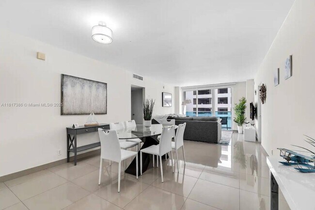 4001 S Ocean Dr, Unit 5J in Hollywood, FL - Building Photo - Building Photo