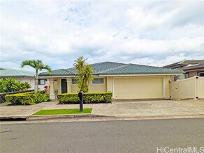 46-053-53 Ipuka St in Kaneohe, HI - Building Photo - Building Photo