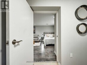 106 Gilroy Dr in Toronto, ON - Building Photo - Building Photo