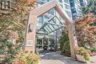 2177-2177 Burnhamthorpe Rd W in Mississauga, ON - Building Photo - Building Photo