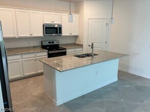 14651 Portico Blvd in Ft. Myers, FL - Building Photo - Building Photo