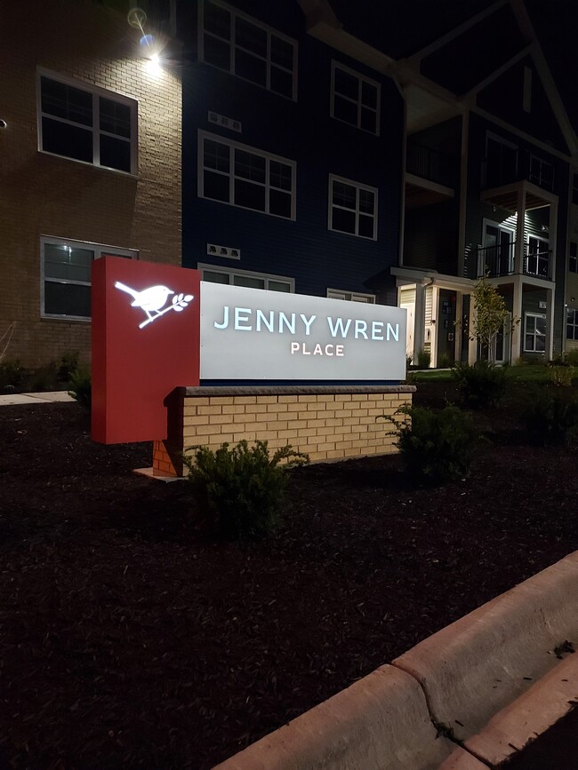 Jenny Wren Place in Sun Prairie, WI - Foto de edificio - Building Photo