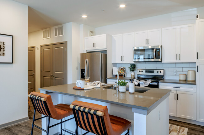 Notch66 Luxury Apartment Homes in Longmont, CO - Foto de edificio - Interior Photo