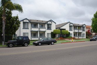 3950 Cleveland Ave in San Diego, CA - Building Photo - Building Photo