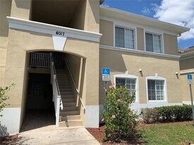 6017 Portsdale Pl in Riverview, FL - Building Photo