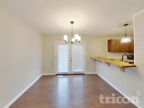 4064 Jessica Dr in Wentzville, MO - Building Photo - Building Photo