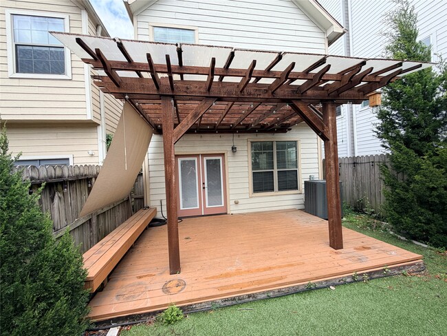 property at 1007 Kern St