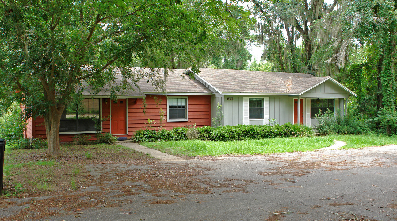 1610 Carolewood Ct in Tallahassee, FL - Building Photo