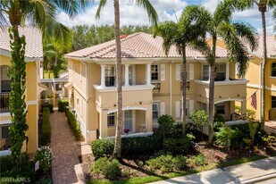 28700 Alessandria Cir in Bonita Springs, FL - Building Photo