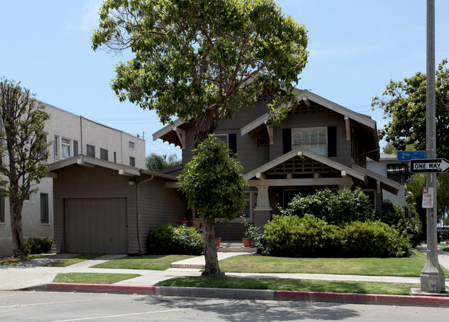 1702 E 2nd St in Long Beach, CA - Foto de edificio - Building Photo