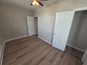 151 W Grange Ave in Philadelphia, PA - Building Photo - Building Photo