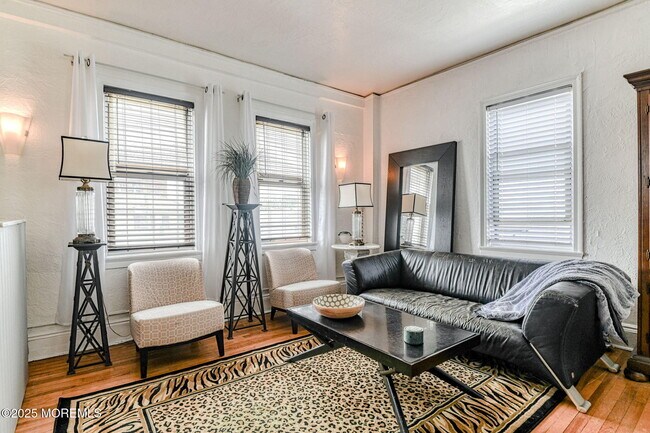 400 Deal Lake Dr in Asbury Park, NJ - Building Photo - Building Photo