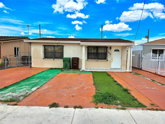 property at 4596 E 8th Ct