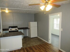 1511 Molitor Ave in Panama City, FL - Building Photo - Building Photo