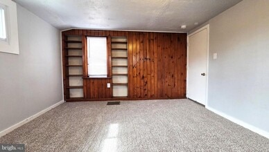 215 Cowpath Rd in Souderton, PA - Building Photo - Building Photo