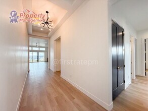 3024 E Parulo Dr in Meridian, ID - Building Photo - Building Photo