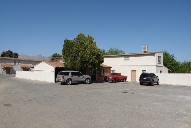 575-581 E Calle Arizona in Tucson, AZ - Building Photo - Building Photo