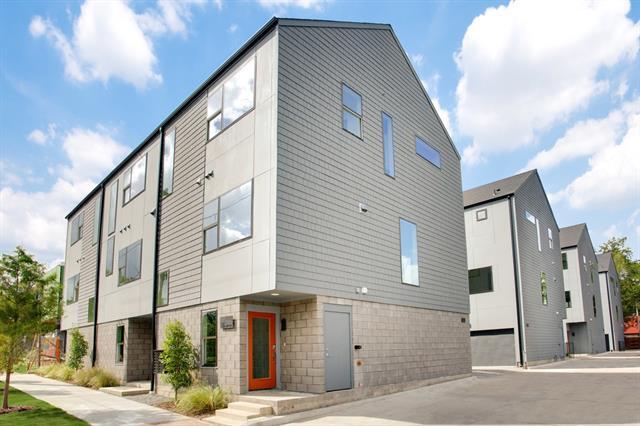 property at 427 W 10th St