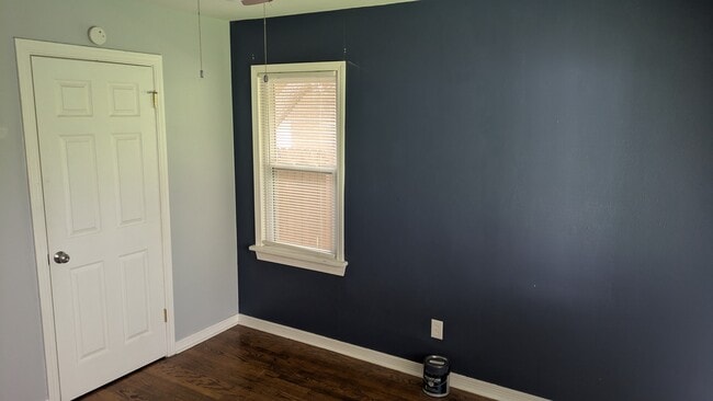 1828 Hasley Dr in The Village, OK - Building Photo - Building Photo
