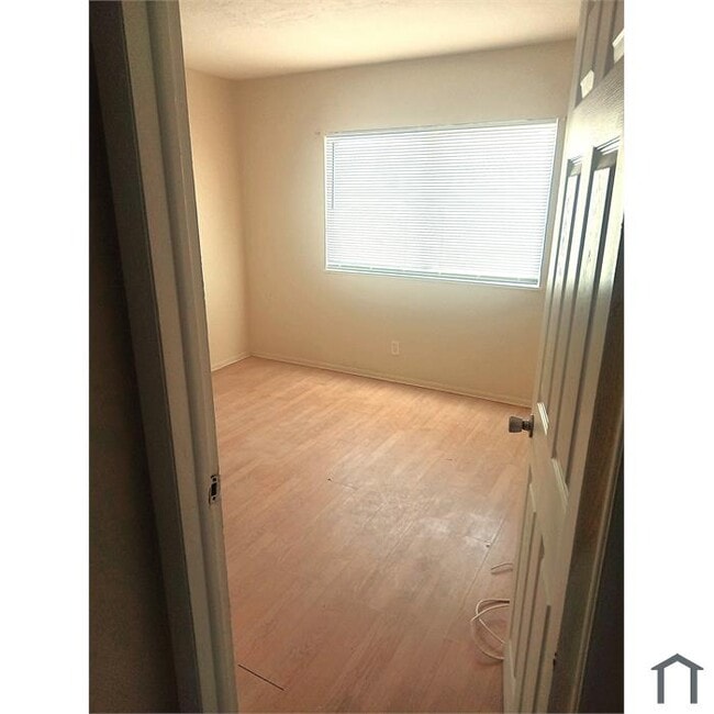 property at 108 E Tiffany Dr