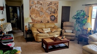 405 Forest Ave in Crystal Falls, MI - Building Photo