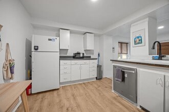 2811 Gordon St in Raleigh, NC - Building Photo - Building Photo