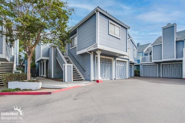 9949 Maya Linda Rd in San Diego, CA - Building Photo - Building Photo
