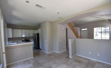 1085 Cottage Way in Encinitas, CA - Building Photo - Building Photo