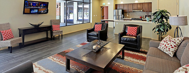 Arbor Village in Mountlake Terrace, WA - Building Photo - Interior Photo