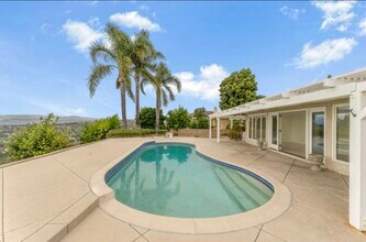 2506 Sapra St in Thousand Oaks, CA - Building Photo - Building Photo