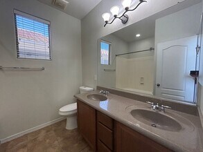 4425 E Los Altos Dr in Gilbert, AZ - Building Photo - Building Photo