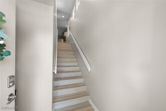 10135 Colonial Country Club Blvd in Ft. Myers, FL - Foto de edificio - Building Photo