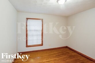 2021 Tammwood Dr in Memphis, TN - Building Photo - Building Photo
