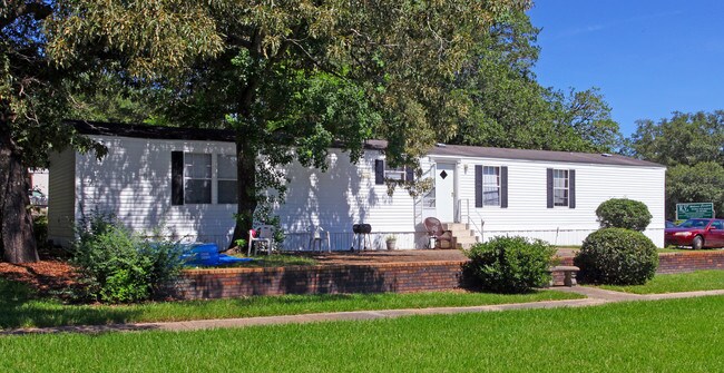 Pala Verde Mobile Home Park in Mobile, AL - Foto de edificio - Building Photo