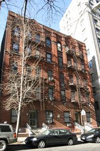 202-204 W 98th St in New York, NY - Foto de edificio - Building Photo