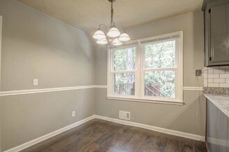 2450 Horseshoe Bend Rd SW in Marietta, GA - Building Photo - Building Photo