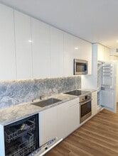 987 Queen St in Honolulu, HI - Building Photo - Building Photo