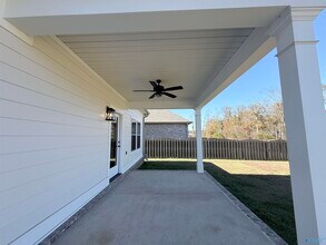 2110 Sevenbark Br SW in Huntsville, AL - Building Photo - Building Photo