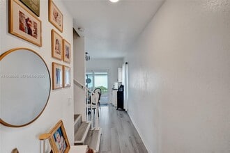 1129 10th St in West Palm Beach, FL - Building Photo - Building Photo