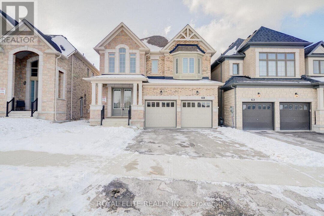 184 Silk Twist Dr in East Gwillimbury, ON - Building Photo