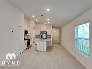 35099 Ackley Trce in Zephyrhills, FL - Building Photo - Building Photo