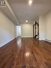 4351 Dublin Crescent in Burlington, ON - Building Photo - Building Photo