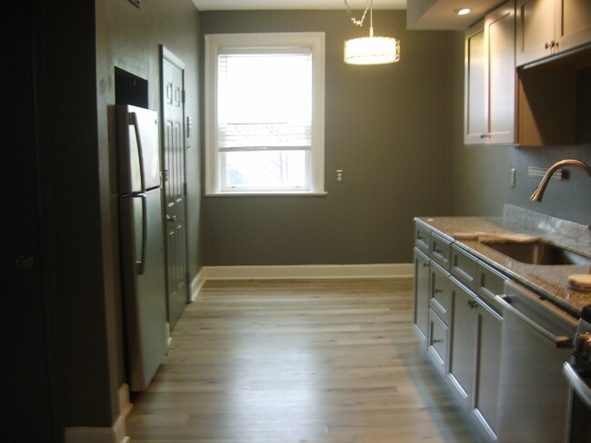 110 Bidwell Pkwy, Unit 2 in Buffalo, NY - Foto de edificio - Building Photo