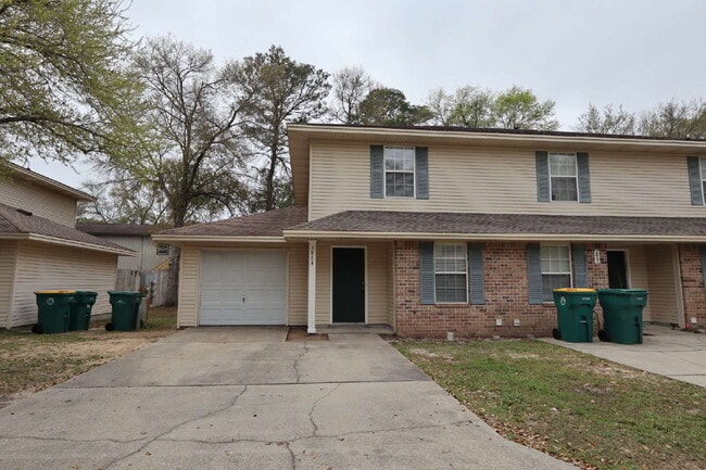 property at 1804 Treeline Ct