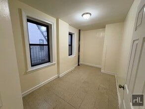 Hamilton Avenue, YONKERS in Yonkers, NY - Building Photo - Building Photo